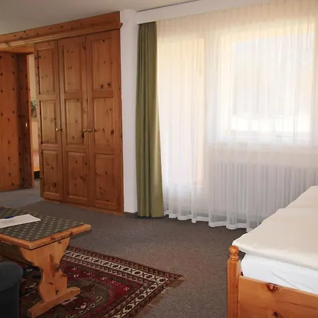 Residenza Lagrev 2 Zimmerwohnung Nr 027 - Typ 20a - Hochparterre - Sued Appartamento *